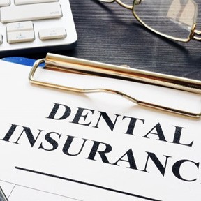 a dental insurance form for the cost of tooth extractions